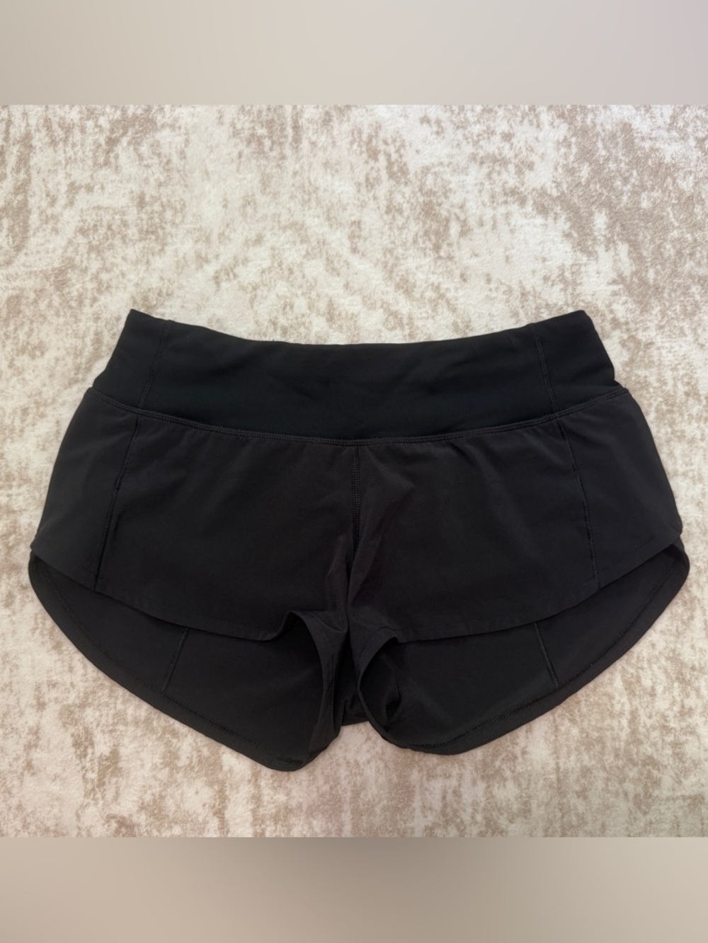Lululemon Speed Up Shorts Low Rise 2.5” Black Size 2